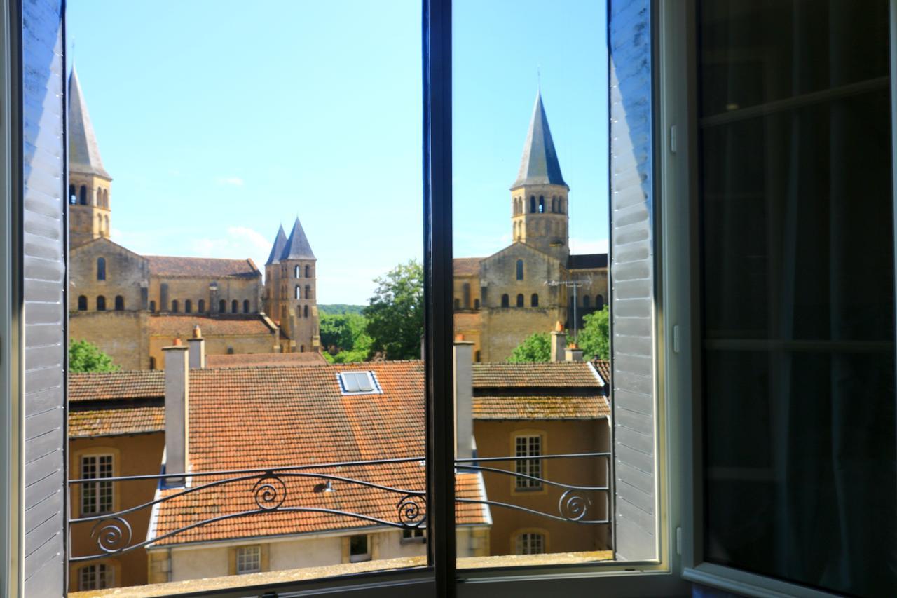 Hotel De La Basilique Paray-le-Monial Exteriör bild